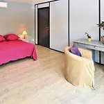 Gorgeous In Montaren Et St Mediers * Serviers-et-Labaume